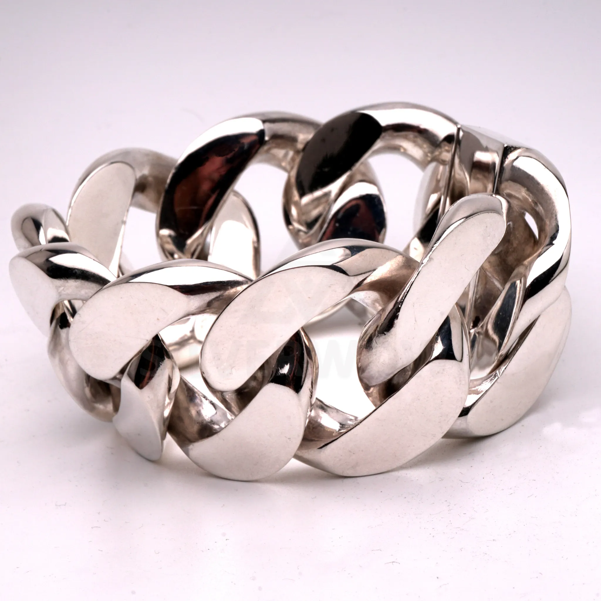 40mm Reverse Lock Curb Bracelet