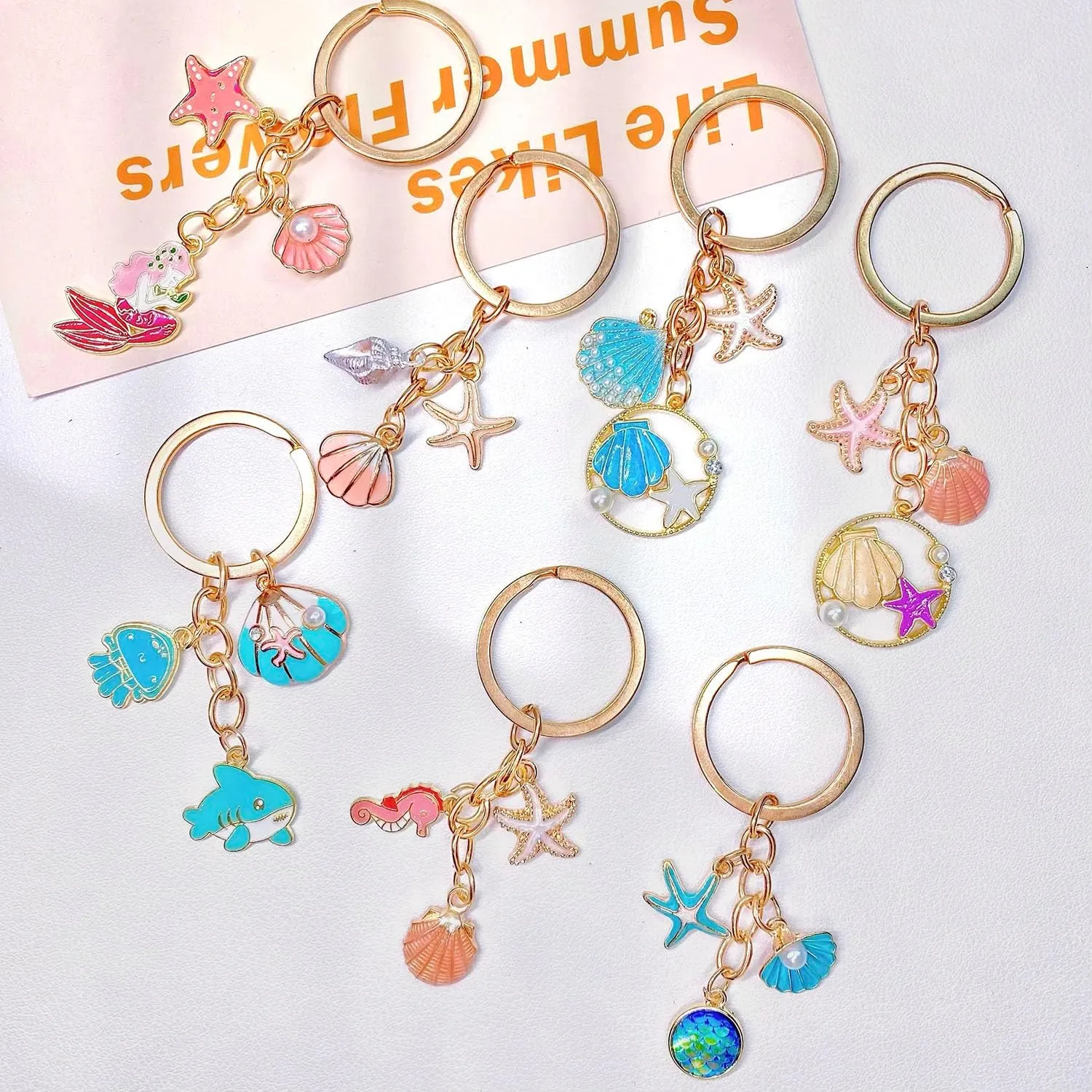 Cute Keychain for Women Aesthetic Keychain Funny Keychain Shell Starfish Key Rings for Car Keys