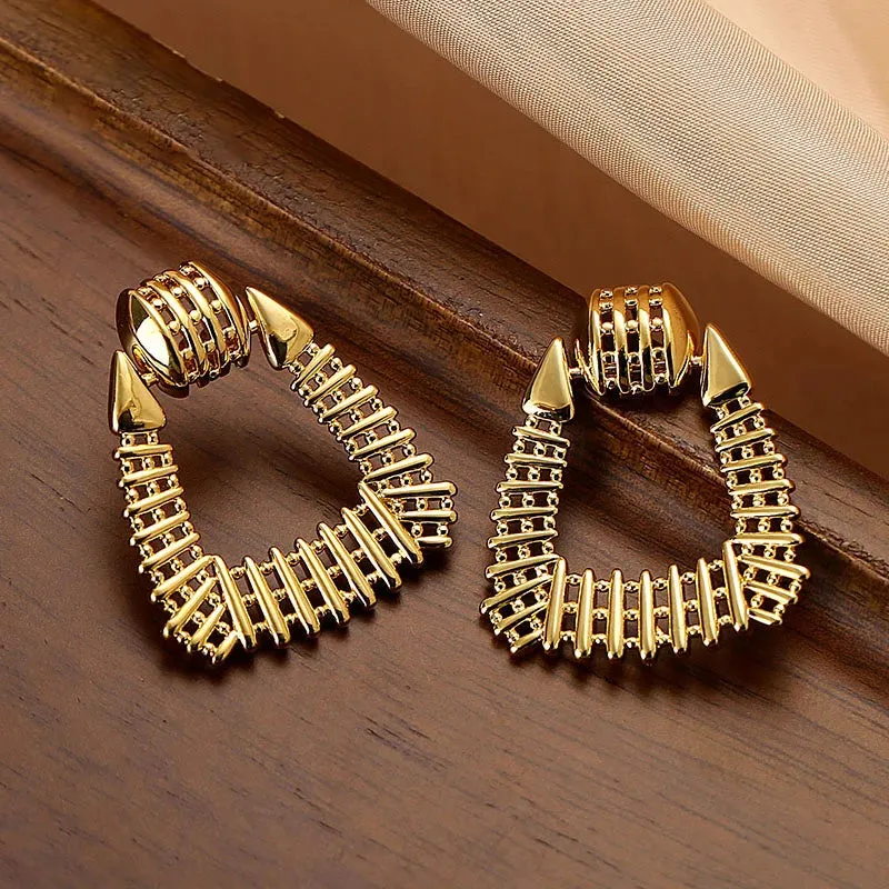 Geometric Fence Pendant Earrings