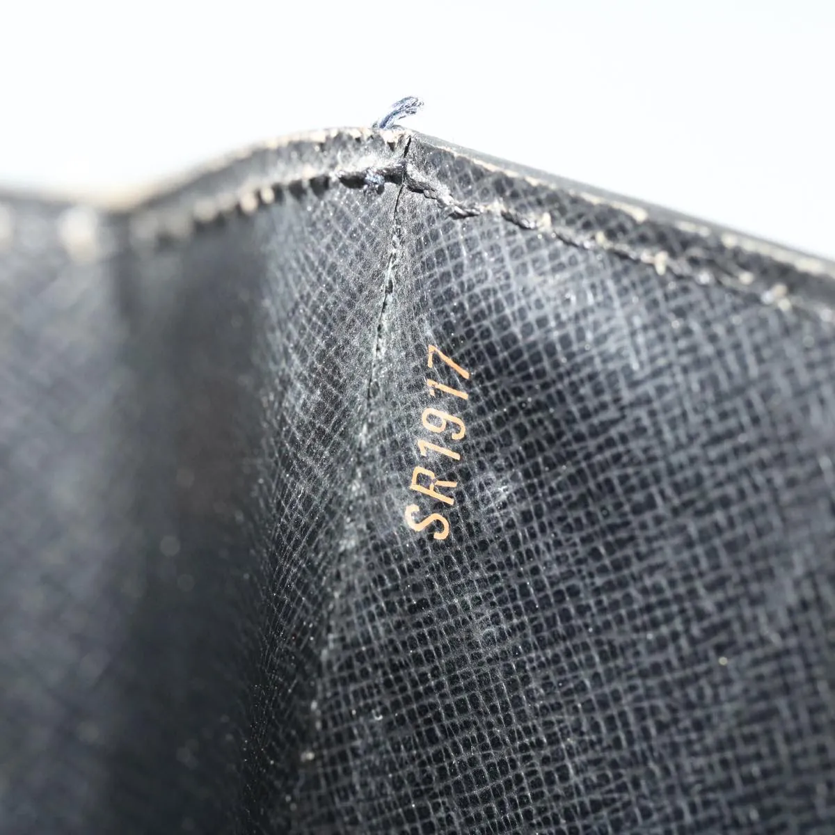 LOUIS VUITTON Epi Serviette Ambassador Business Bag Black M54412 am2600g