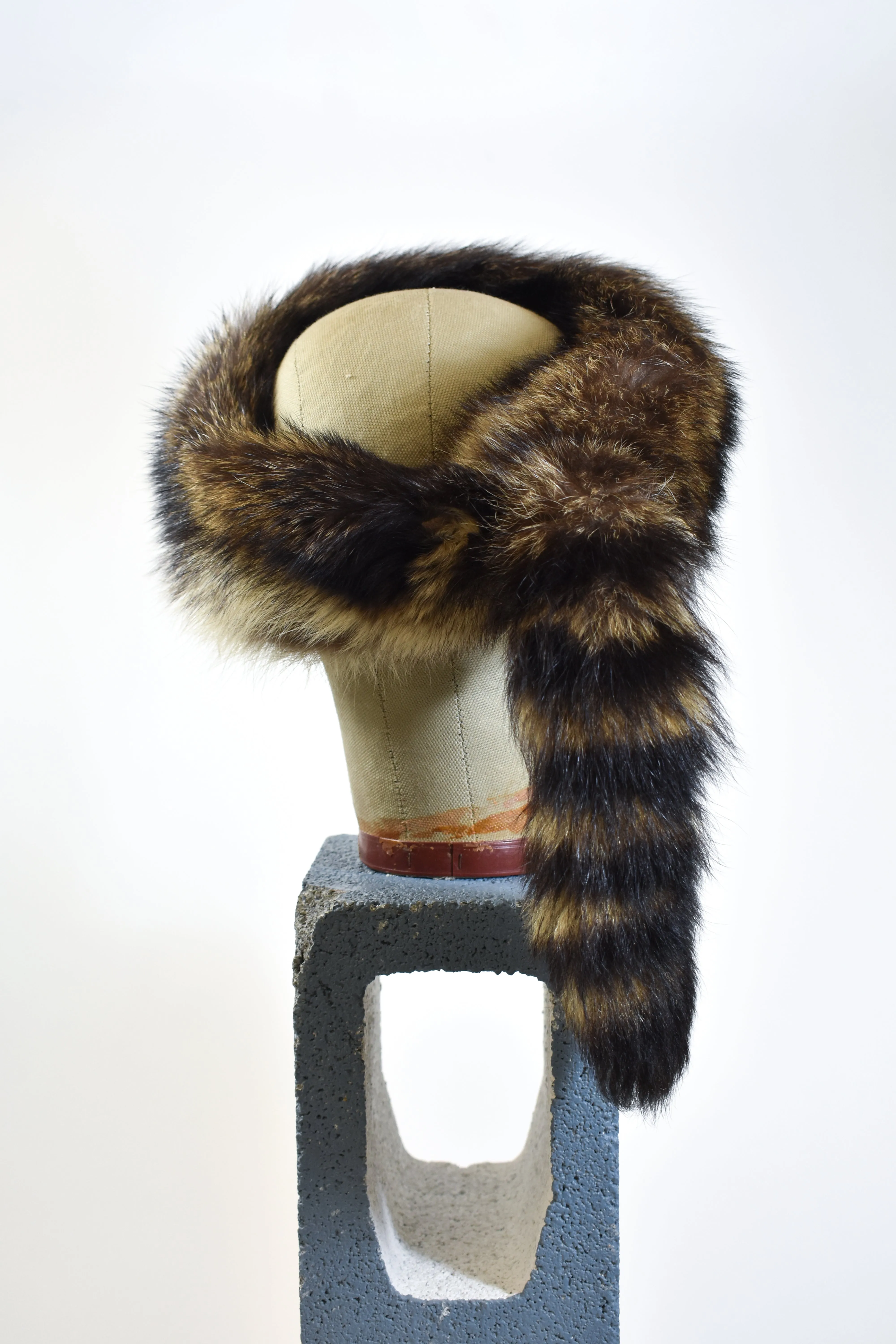 Sekanson Traditional Raccoon Skin Band - D.Brown