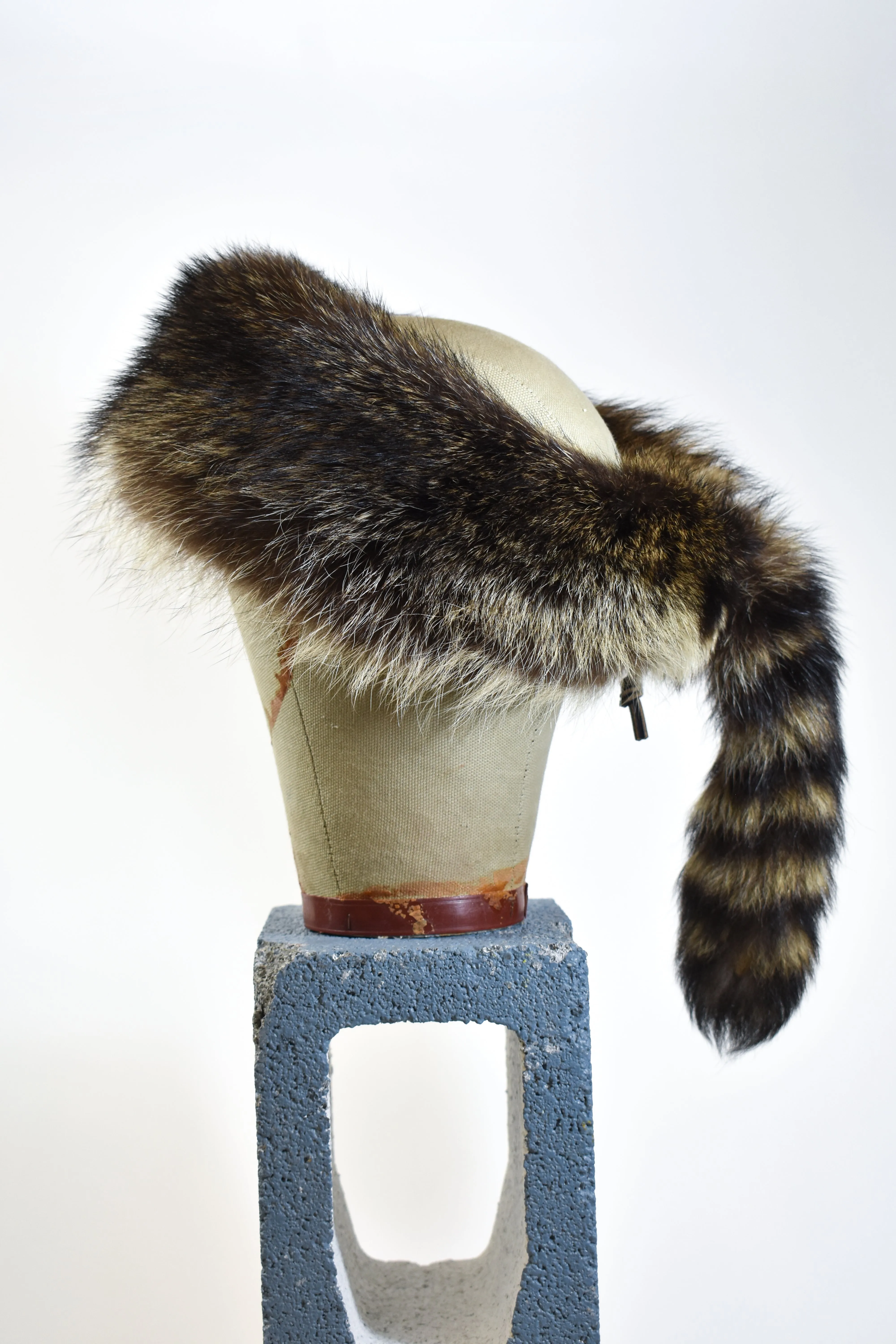 Sekanson Traditional Raccoon Skin Band - D.Brown