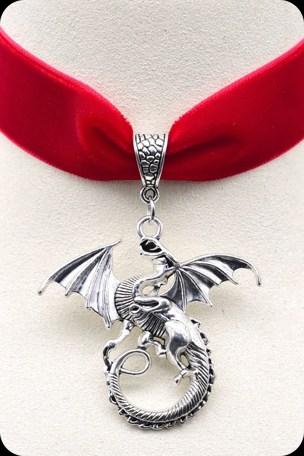The DRAGON Antique Silver Red Choker