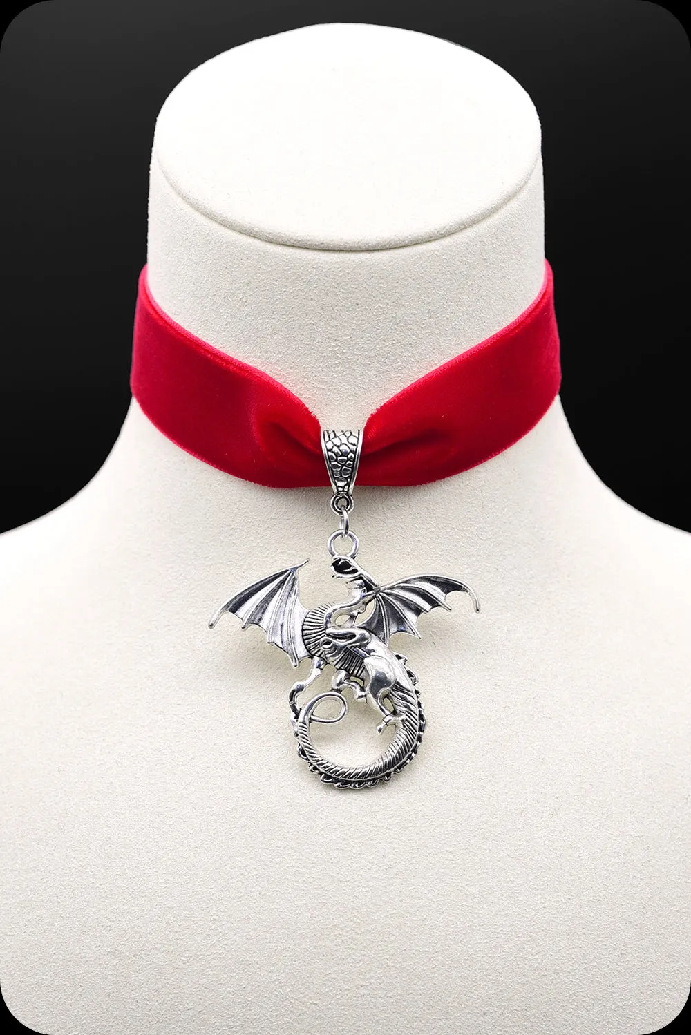 The DRAGON Antique Silver Red Choker