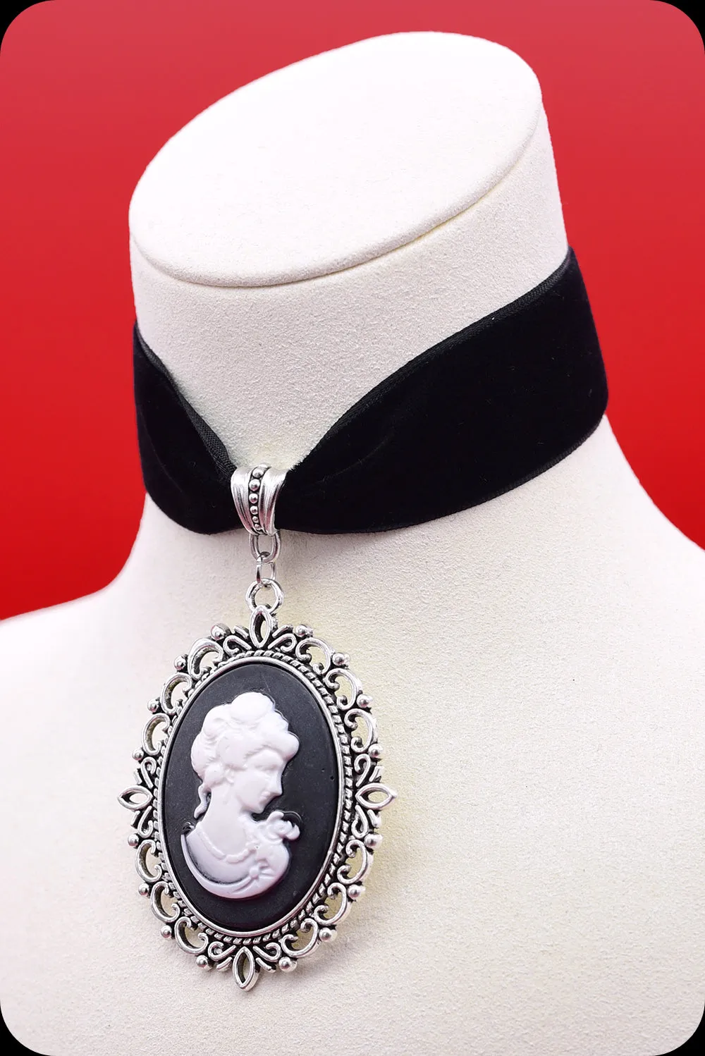 The VICTORIAN Antique Silver Black Choker
