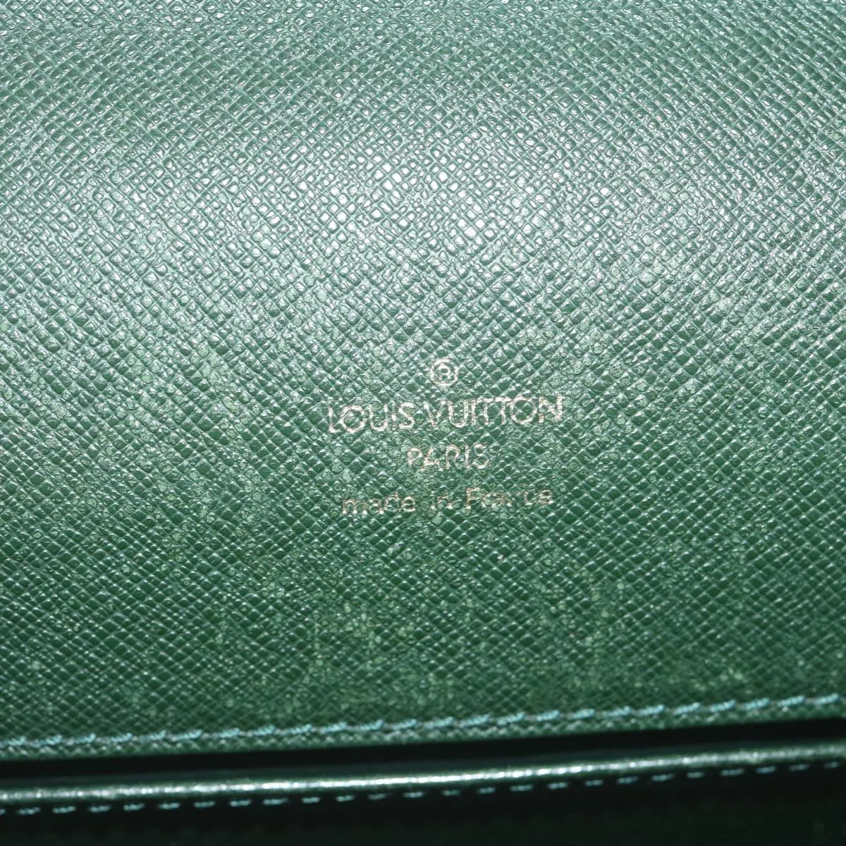 Trendy Inspired Louis Vuitton Taiga Porte Documents Angara Bag Epicea M30774 Lv Auth Bs11046