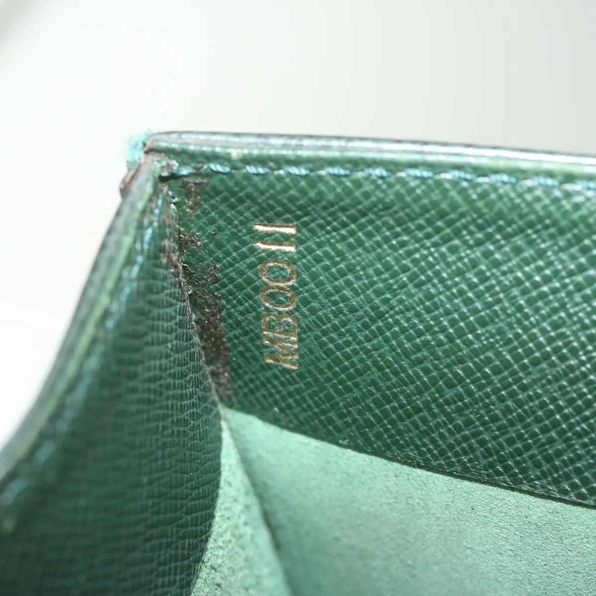 Trendy Inspired Louis Vuitton Taiga Porte Documents Angara Bag Epicea M30774 Lv Auth Bs11046