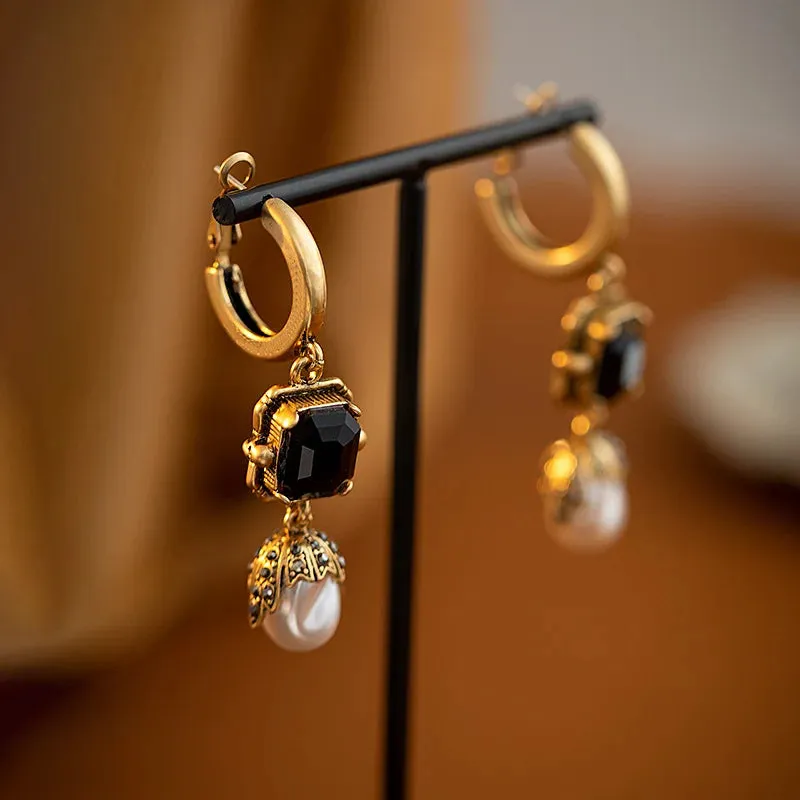 VAIGE Modern Elegance Black Glass Geometric Drop Earrings