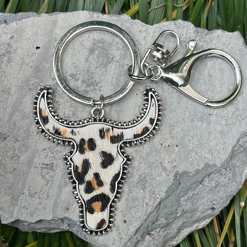 Wholesale 2pcs Leopard Bull Head Vintage Genuine Leather Cow Pattern Western Style Keychains